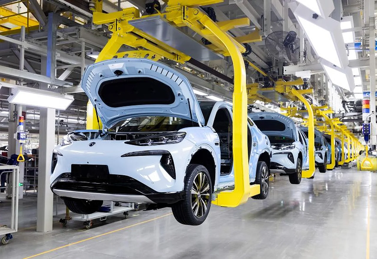 BYD kompaniyasi foyda kamaygani sababli xodimlarini qisqartirmoqda