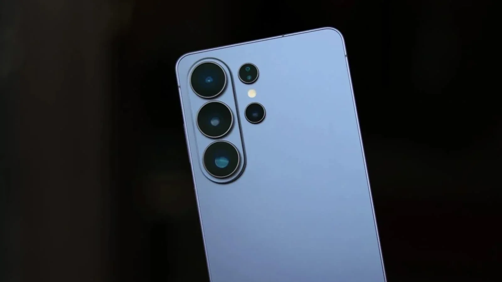 «Samsung» Galaxy S26 Ultra smartfonidagi kamera muammosini tan oldi