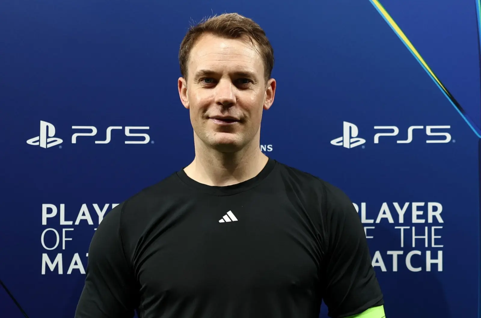 Manuel Noyer Chempionlar ligasi haftaning eng yaxshi futbolchisi deb topildi