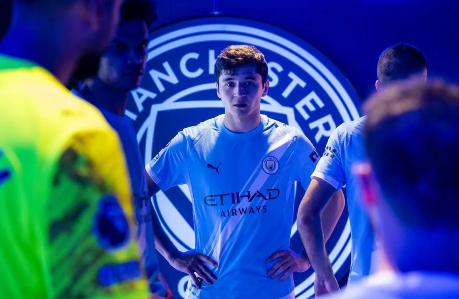 Abduqodir Husanov "Manchester Siti"da oyning eng yaxshi futbolchisi bo'lishi mumkin