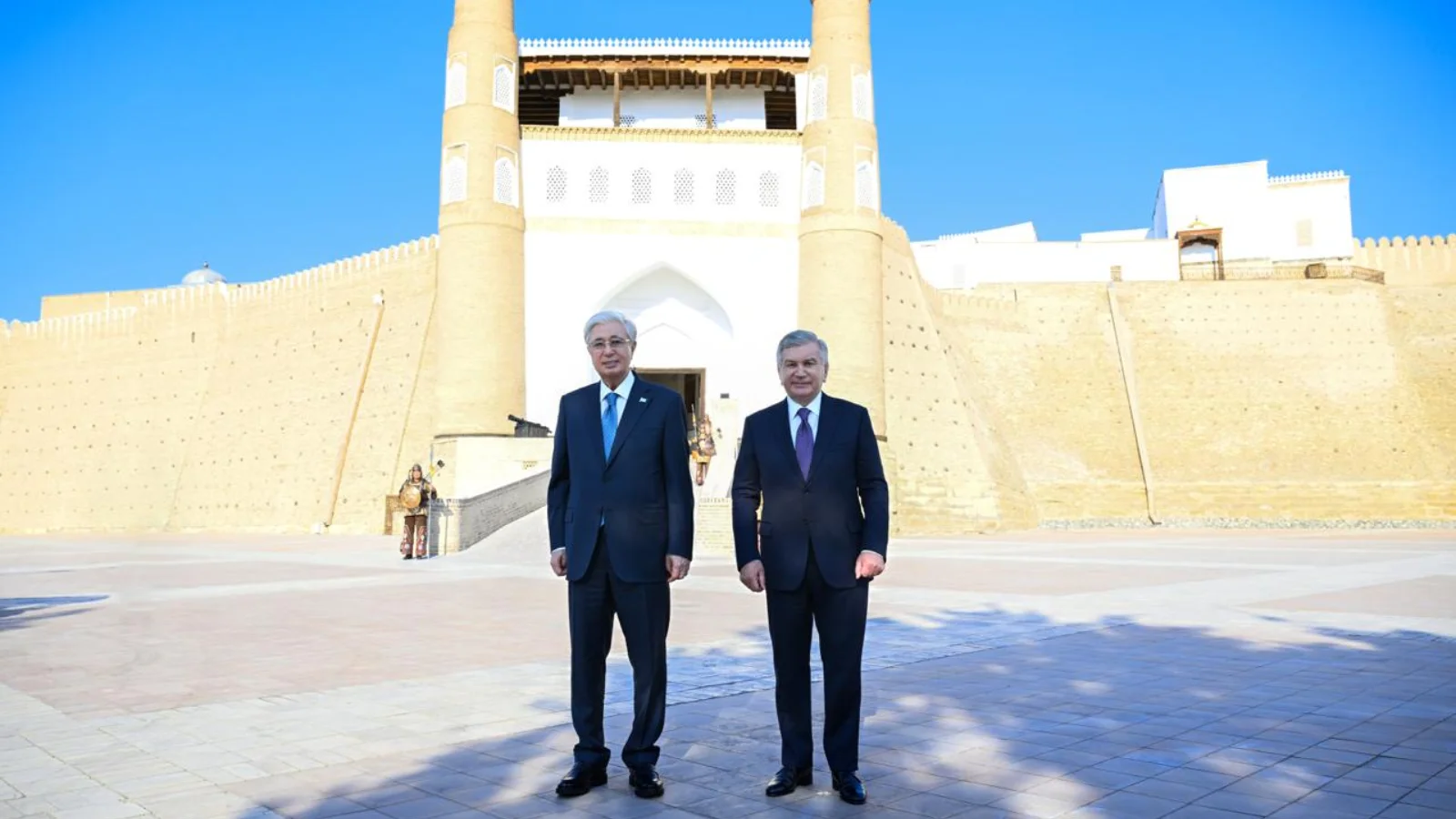Presidents of Uzbekistan and Kazakhstan visited historical monuments of Bukhara