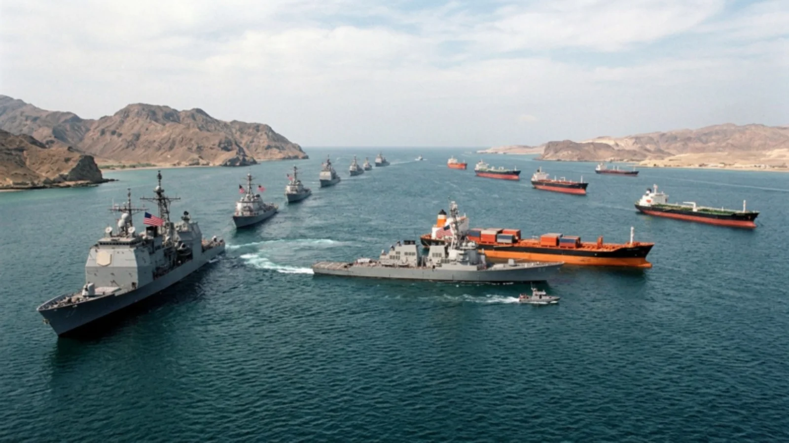 AQSH Eron portlariga nisbatan dengiz blokadasini joriy etdi