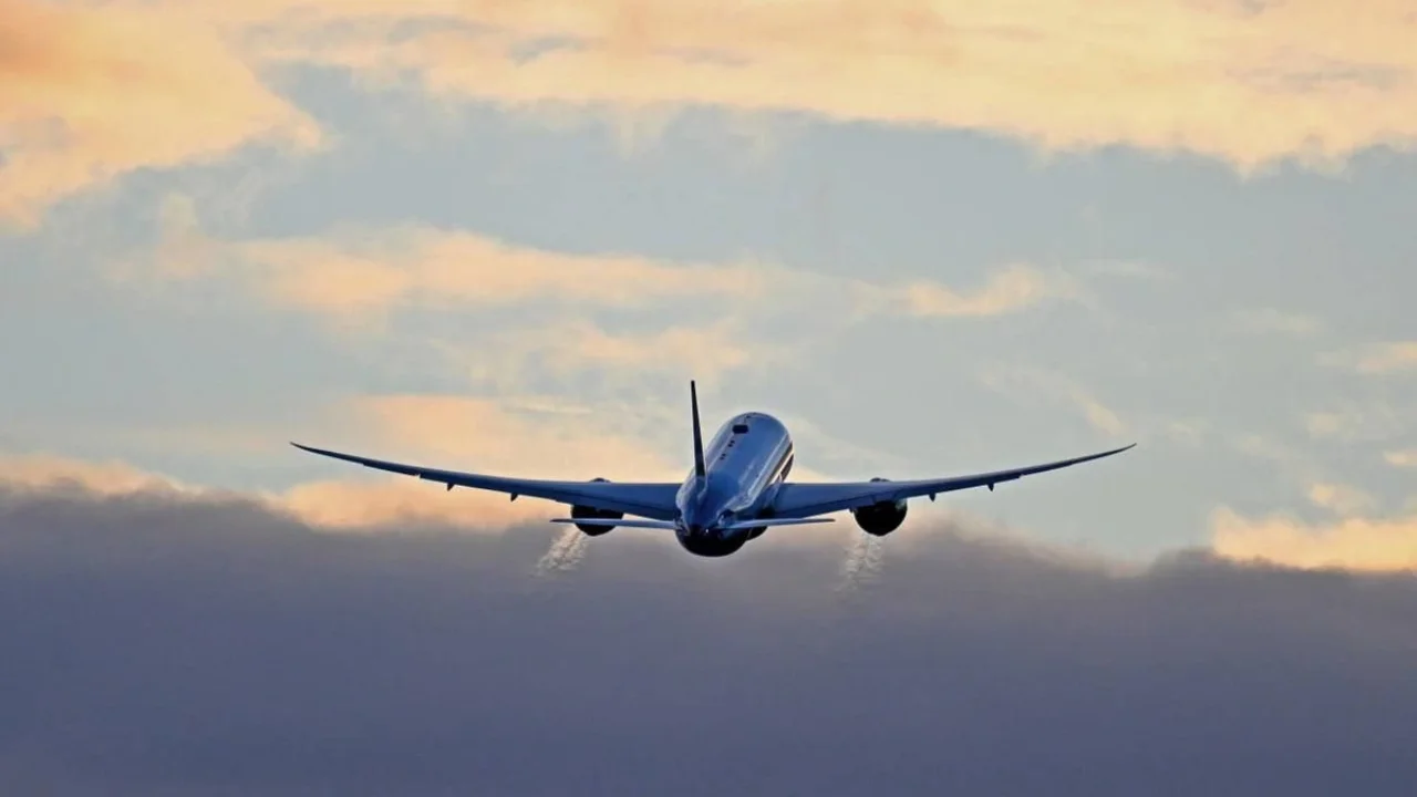 Иран вновь открыл воздушное пространство после долгого перерыва