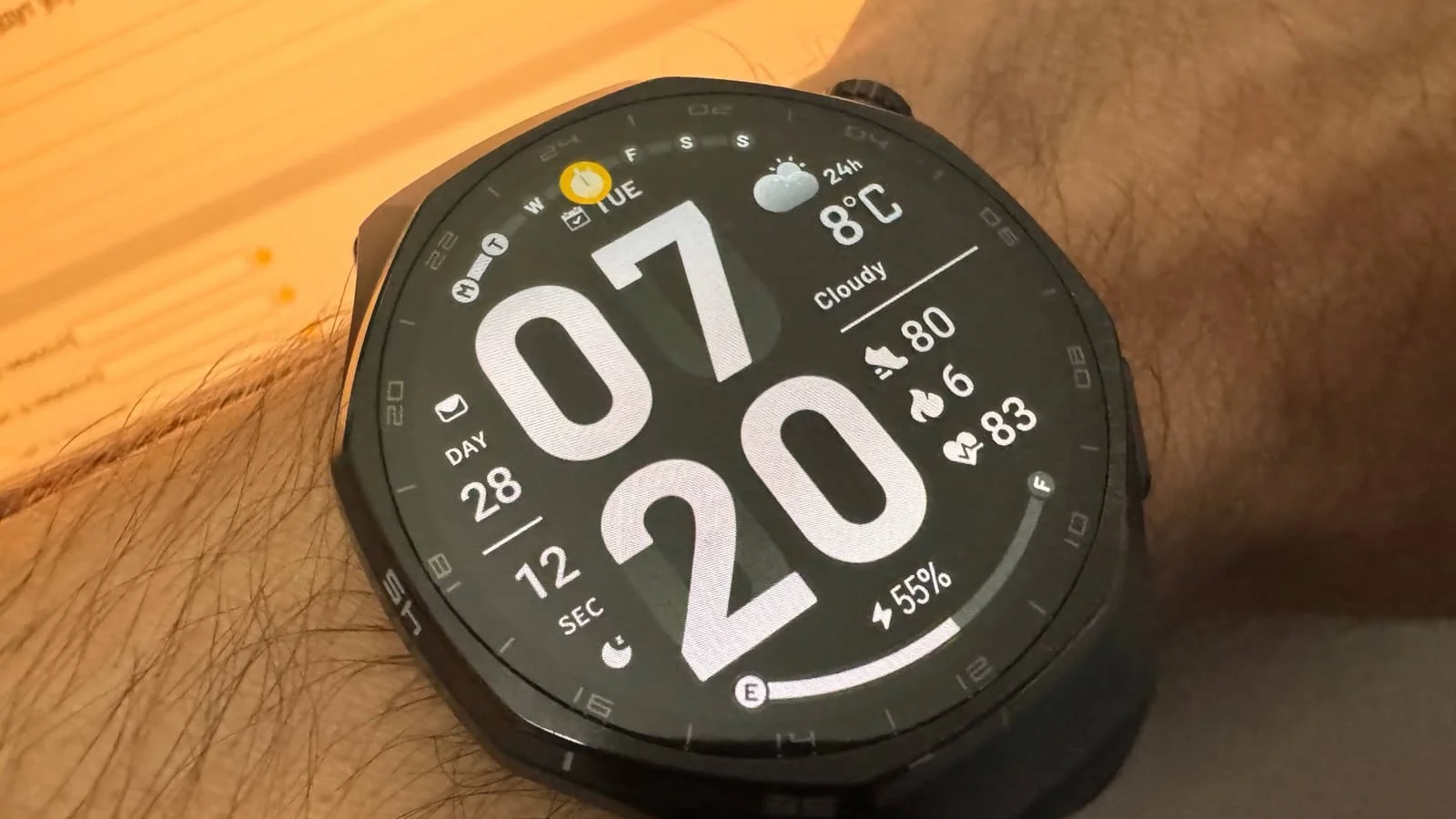 Honor kompaniyasi may oyida yangi aqlli soatlarini taqdim etadi