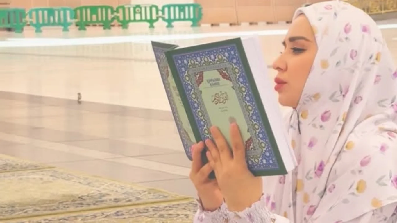 Shahzoda Muhammedova muqaddas ziyorat safaridan taassurotlari bilan o‘rtoqlashdi