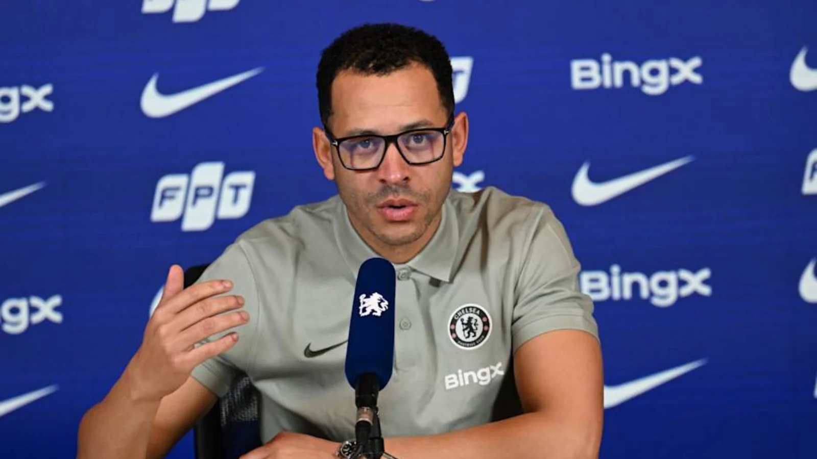 Liam Rozenior urged Chelsea players to challenge Manchester City