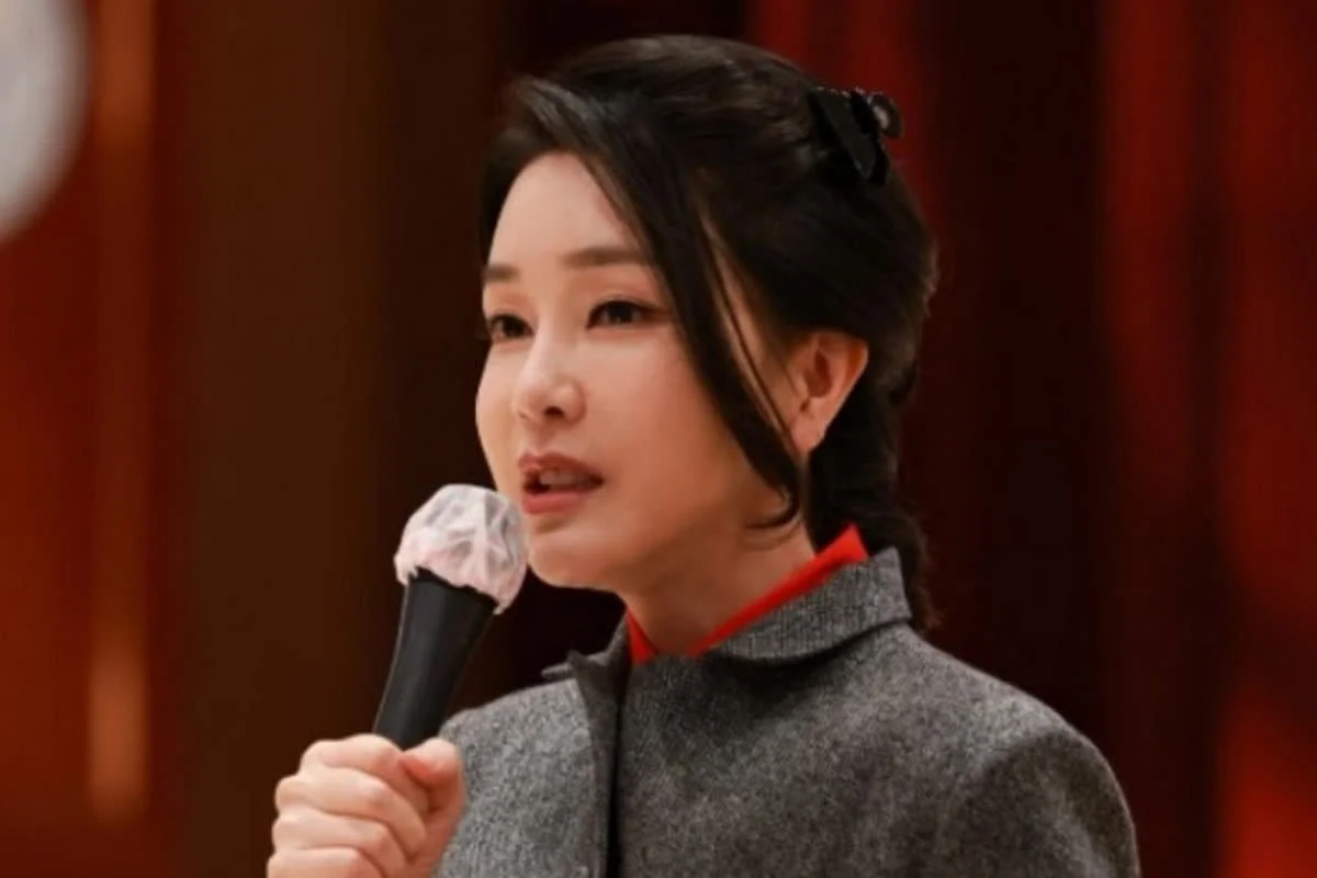 Janubiy Koreya sobiq birinchi xonimining qamoq jazosi uzaytirildi