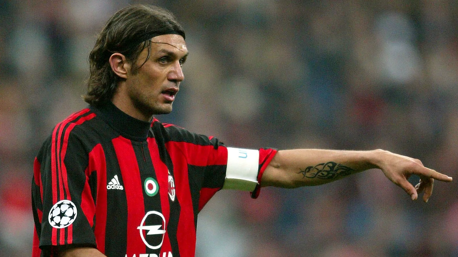 Sol Kempbell Paolo Maldinini tarixdagi eng yaxshi himoyachi deb bildi