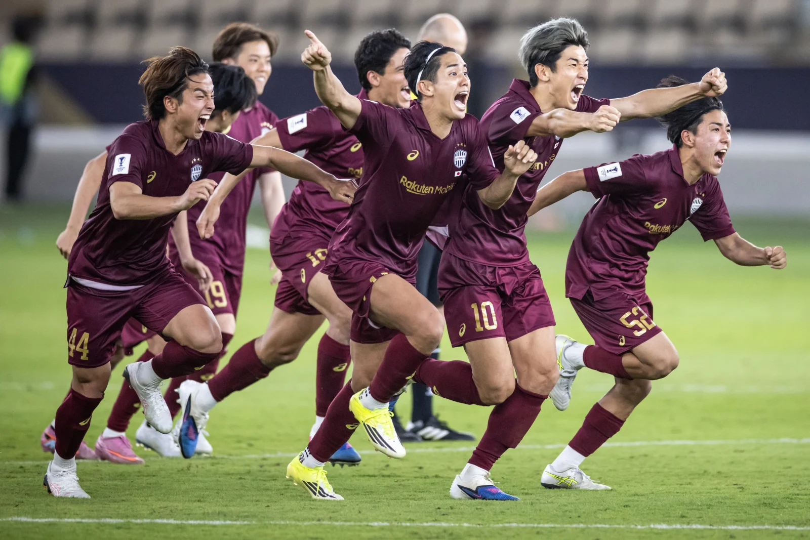 Vissel Kobe dramatik bahsda yarim finalga yo'llanma oldi