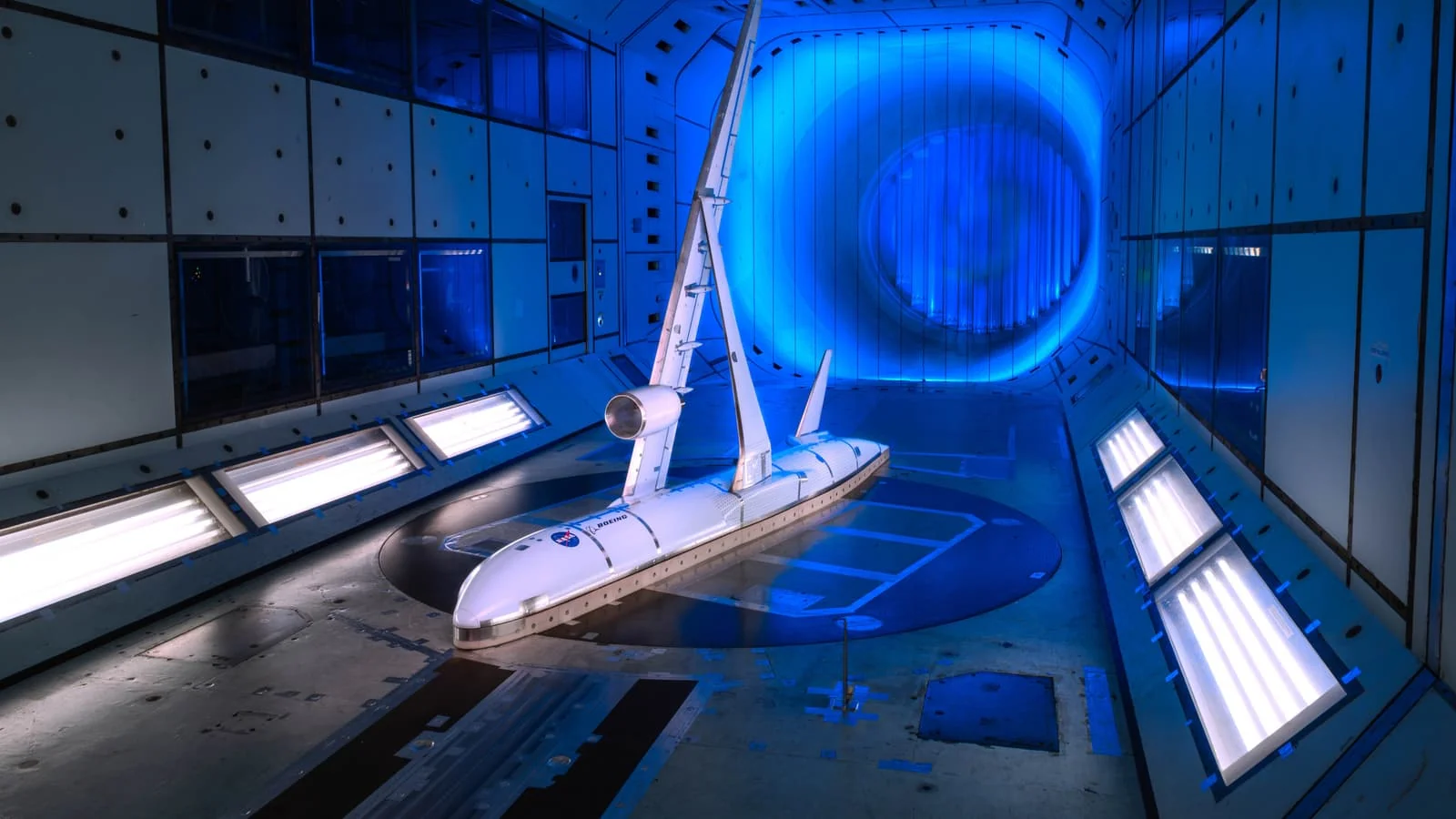 NASA va Boeing yangi avlod samolyoti sinovlarini yakunladi