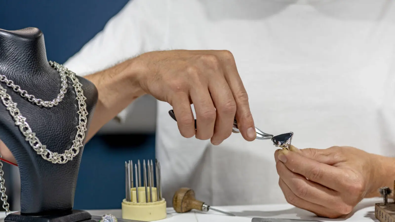 New procedure introduced to ease tax burden for jewelers in Uzbekistan