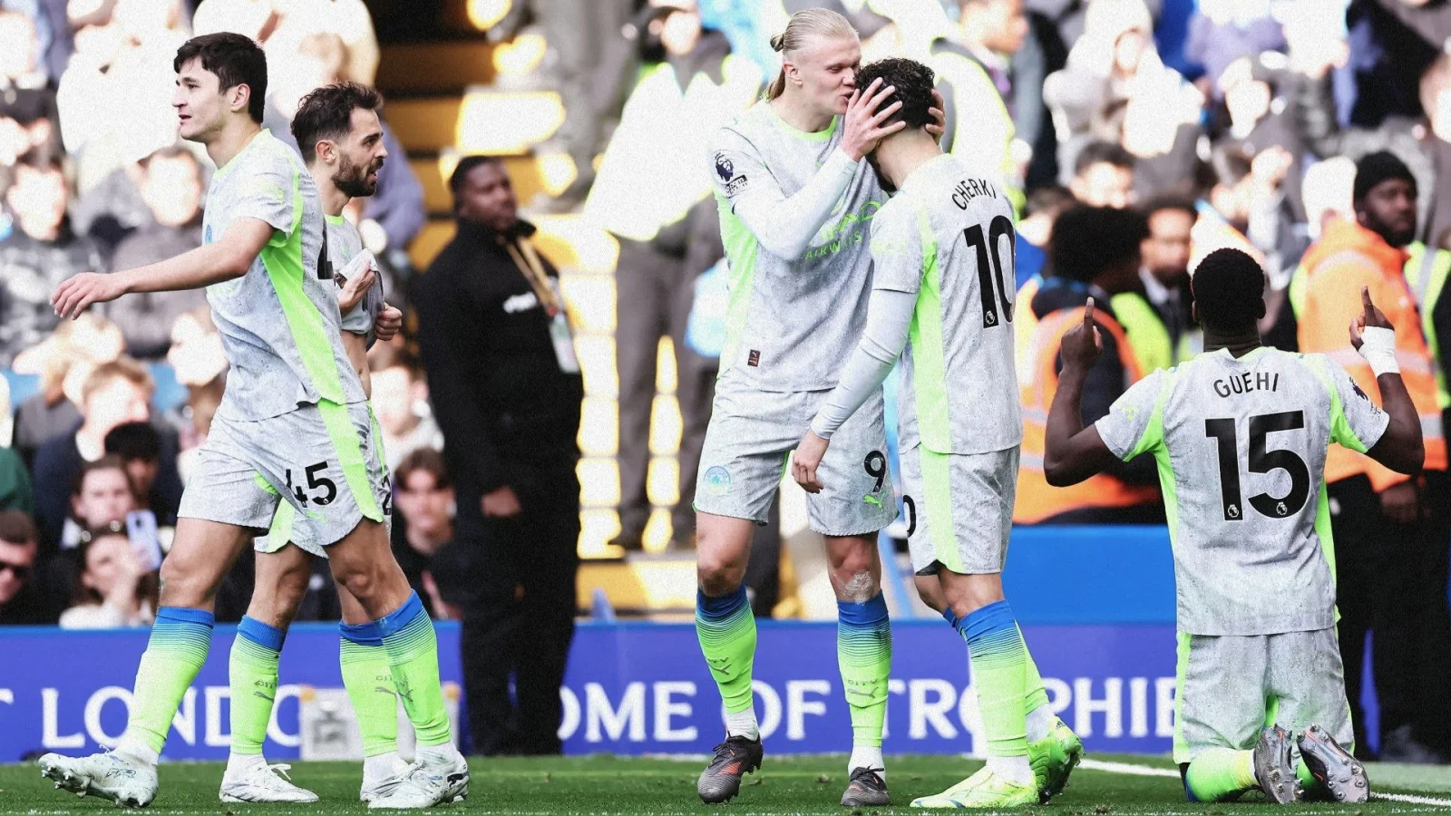 Manchester Siti Chelsi darvozasiga javobsiz uchta gol urdi