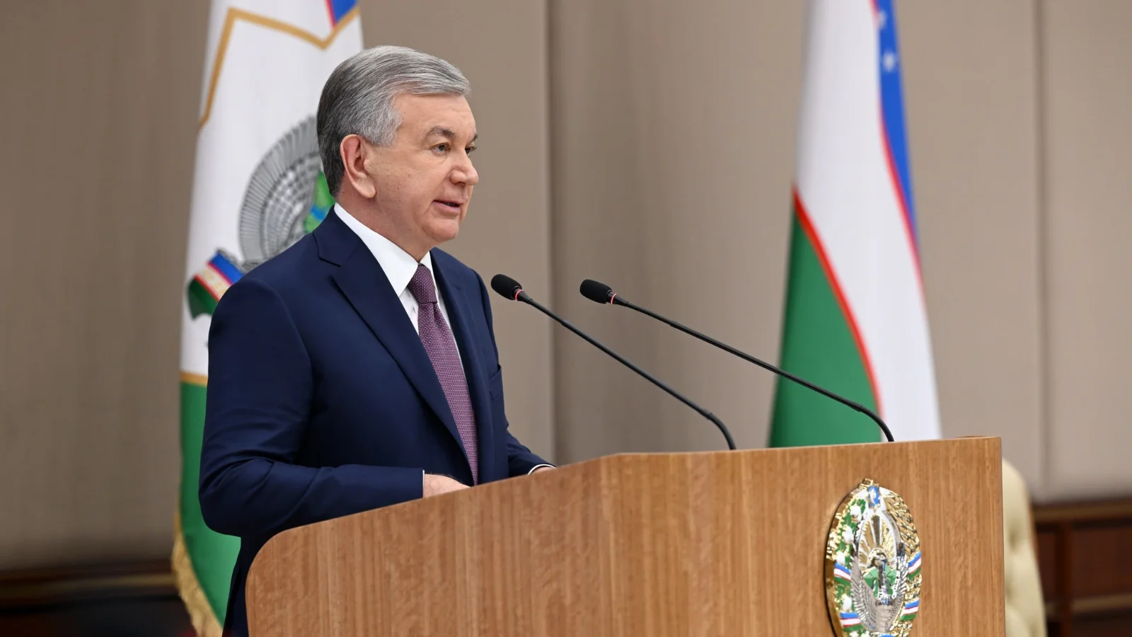 Prezident iqtisodiy barqarorlik va narxlar nazorati masalalarini muhokama qildi