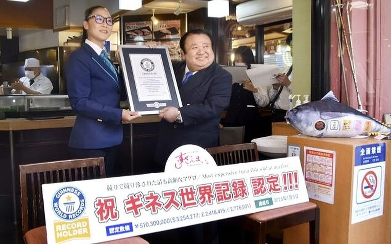 Yaponiyada ulkan tunets balig'i rekord darajadagi narxga sotildi