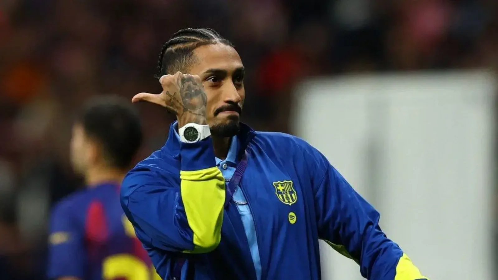 Rafinya Atletiko Madrid muxlislaridan noo'rin ishorasi uchun uzr so'radi