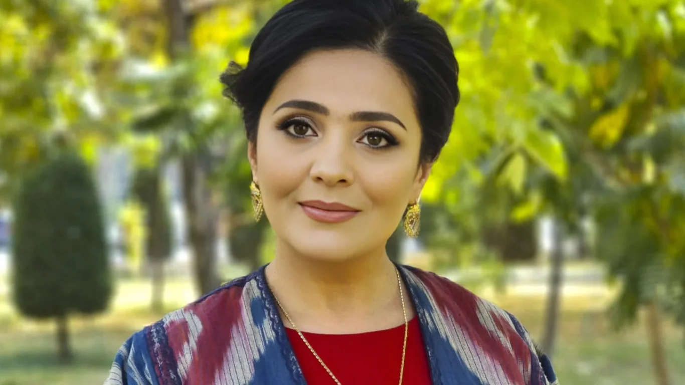 Lola Eltoyeva betakror ijrosi bilan xalq ko'nglidan joy oldi