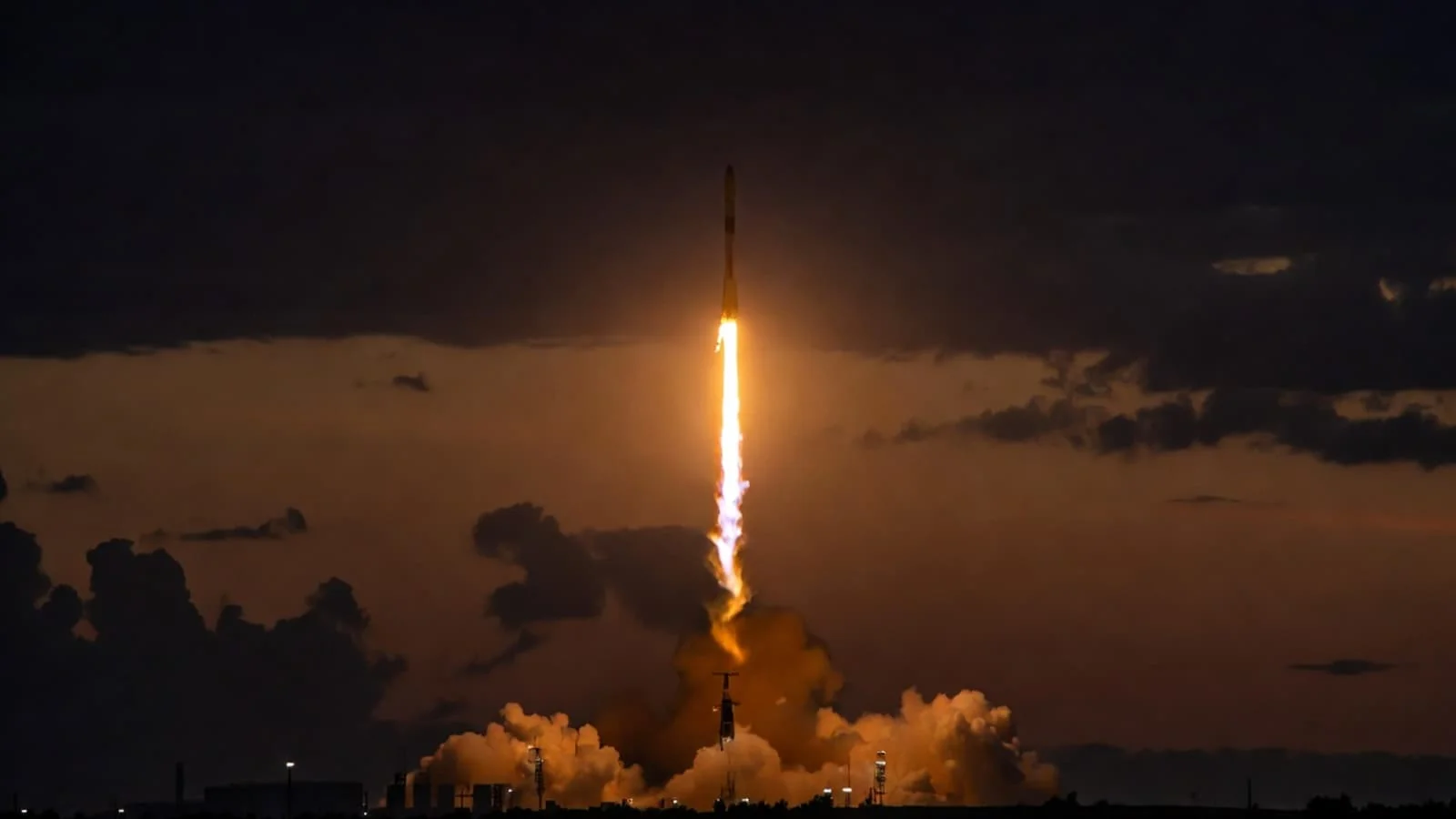 Sharq kosmodromida yangi avlod transport kemasi uchun stend o'rnatildi