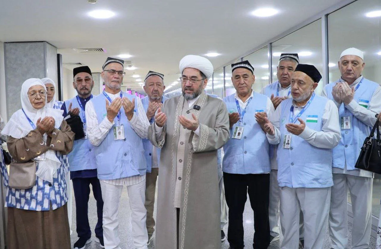 O'zbekistonlik ziyoratchilarning Haj amallarini ado etish uchun safari boshlandi