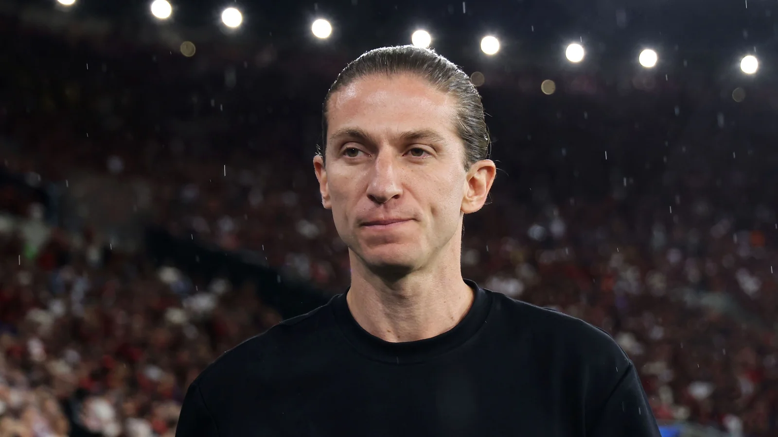 Filipe Luis «Bayer» klubining yangi bosh murabbiyiga aylanishi kutilmoqda