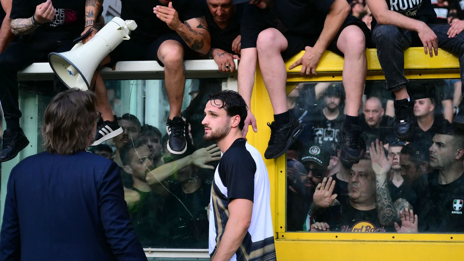 Turin derbisi arafasida «Yuventus»ning sakkiz nafar muxlisi hibsga olindi