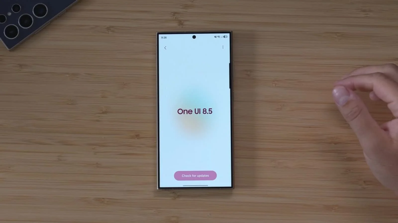 Samsung Galaxy S24 smartfonlari uchun yangi dasturiy yangilanishni chiqaradi