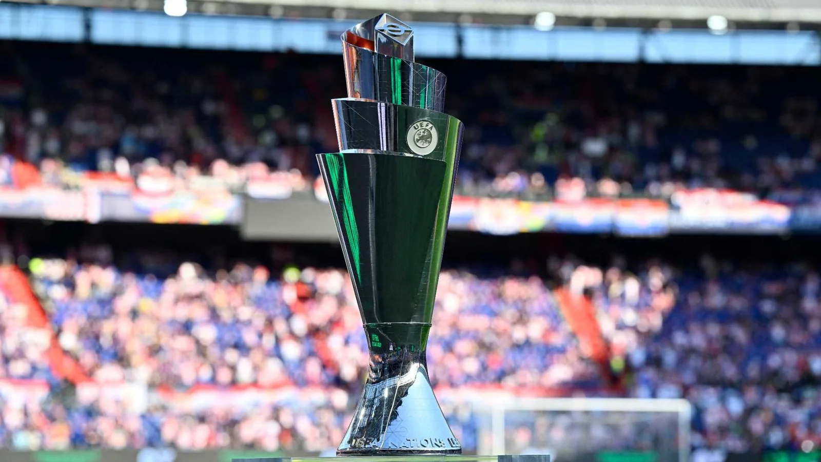 UEFA terma jamoalar o'rtasidagi musobaqalar formatini isloh qiladi