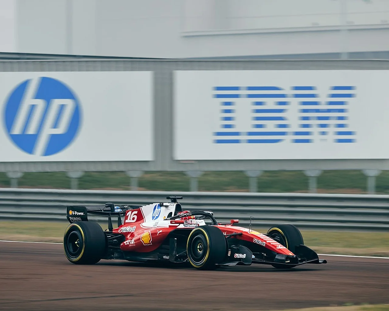 IBM korporatsiyasi «Ferrari» jamoasi bilan hamkorlik qilishini e’lon qildi