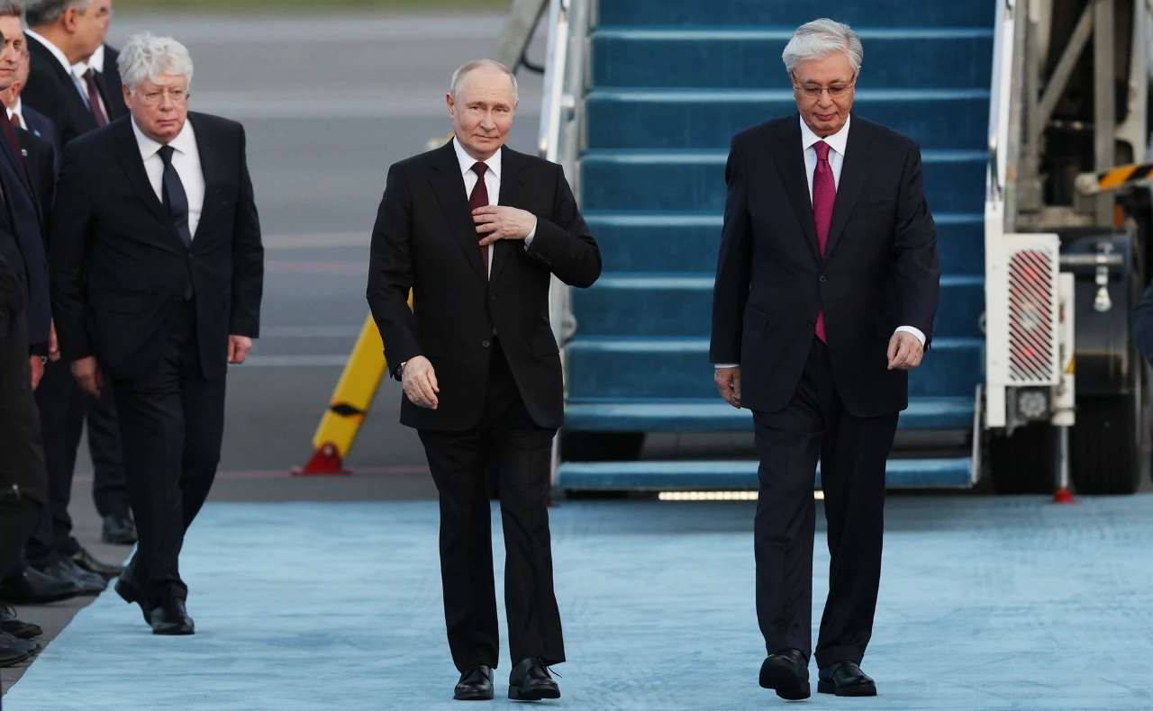 Vladimir Putin davlat tashrifi bilan Qozog'iston poytaxtiga yetib keldi