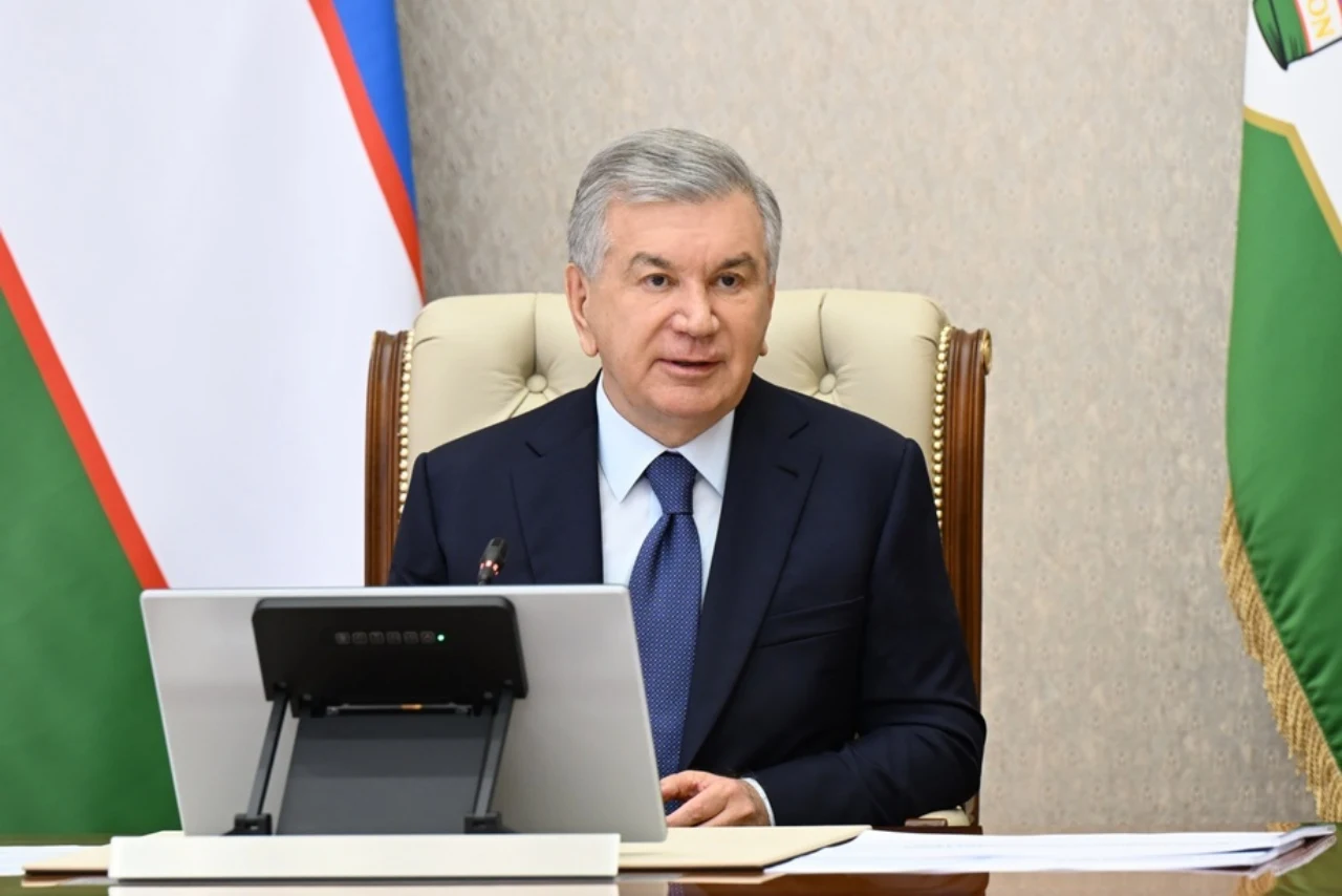 Prezident sanoat korxonalari samaradorligini oshirish bo'yicha yangi chora-tadbirlar bilan tanishdi