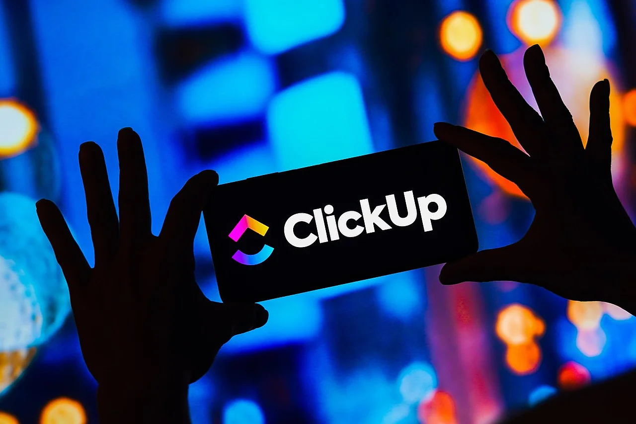 «ClickUp» rahbari sun'iy intellekt sabab xodimlarining bir qismini bo'shatdi