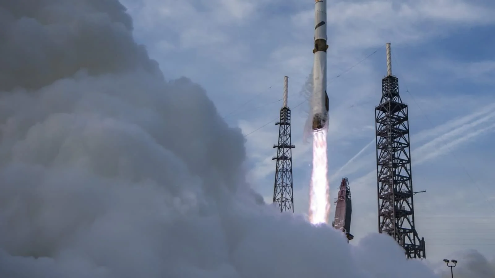 «Blue Origin» kompaniyasiga raketalarni uchirish uchun ruxsat berildi