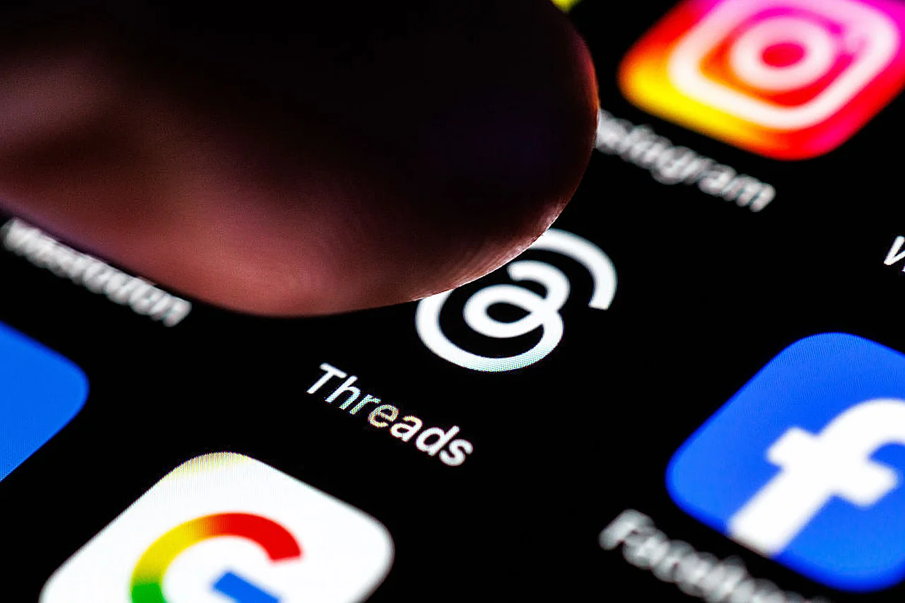 Threads tarmog‘iga Meta sun’iy intellekt tizimi integratsiya qilinmoqda
