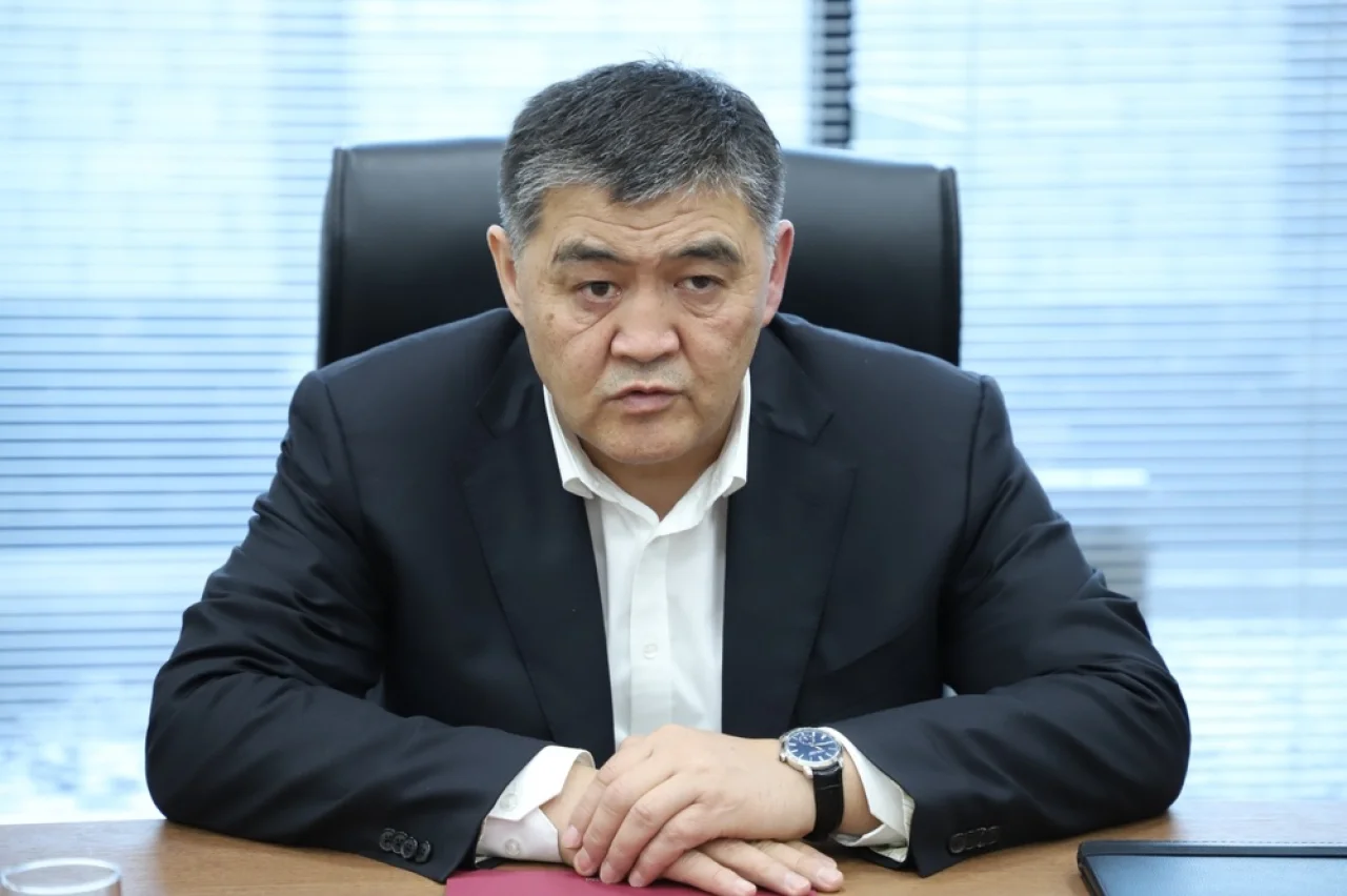 Qirg'iziston sobiq xavfsizlik raisi Qamchibek Tashiyevga ayblovlar e'lon qilindi