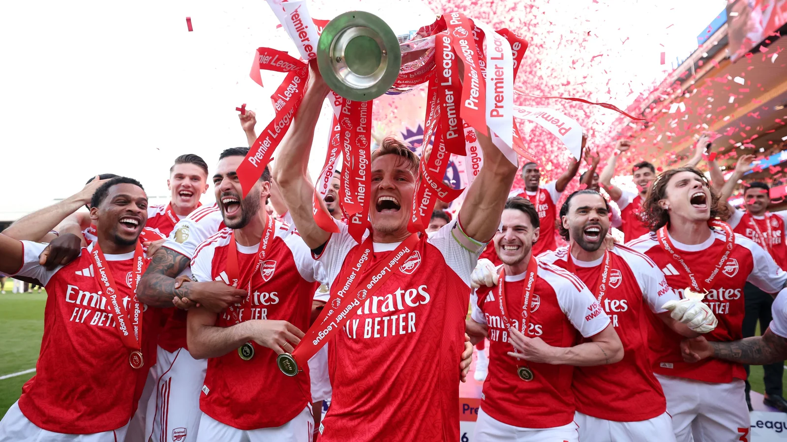«Arsenal» yigirma ikki yildan so'ng Angliya chempioni bo'ldi
