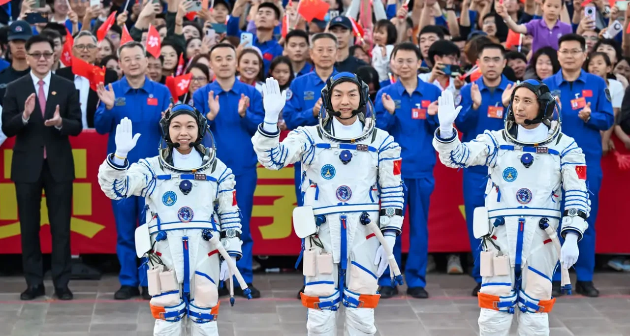 Xitoyning «Shenchjou-23» koinot kemasi «Tyangun» orbital stansiyasi bilan tutashdi