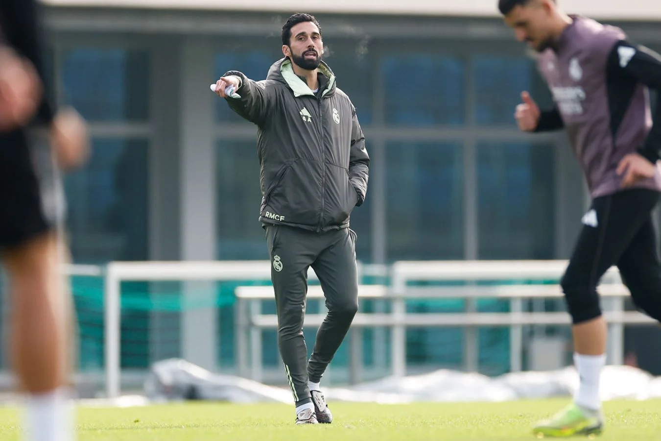 «Real Madrid» futbolchilari Alvaro Arbeloaning boshqaruv uslubidan norozi bo'lmoqda