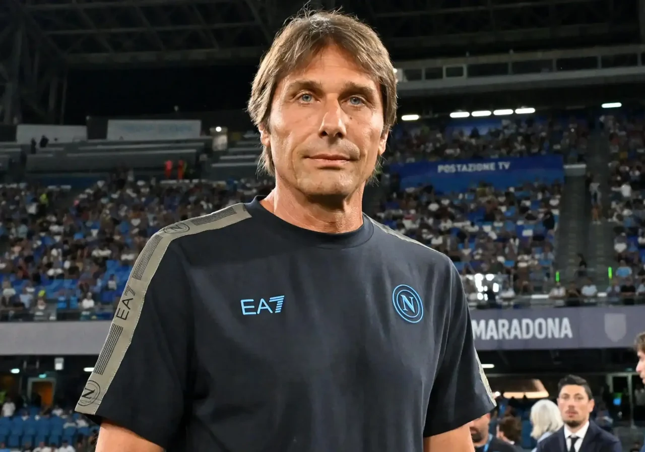Antonio Konte yozda «Napoli» bosh murabbiyligidan ketishi mumkin