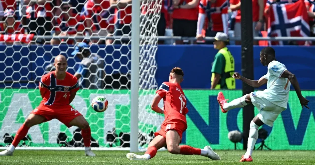 Dembelening het-triklari Fransiyaga g'alaba keltirdi