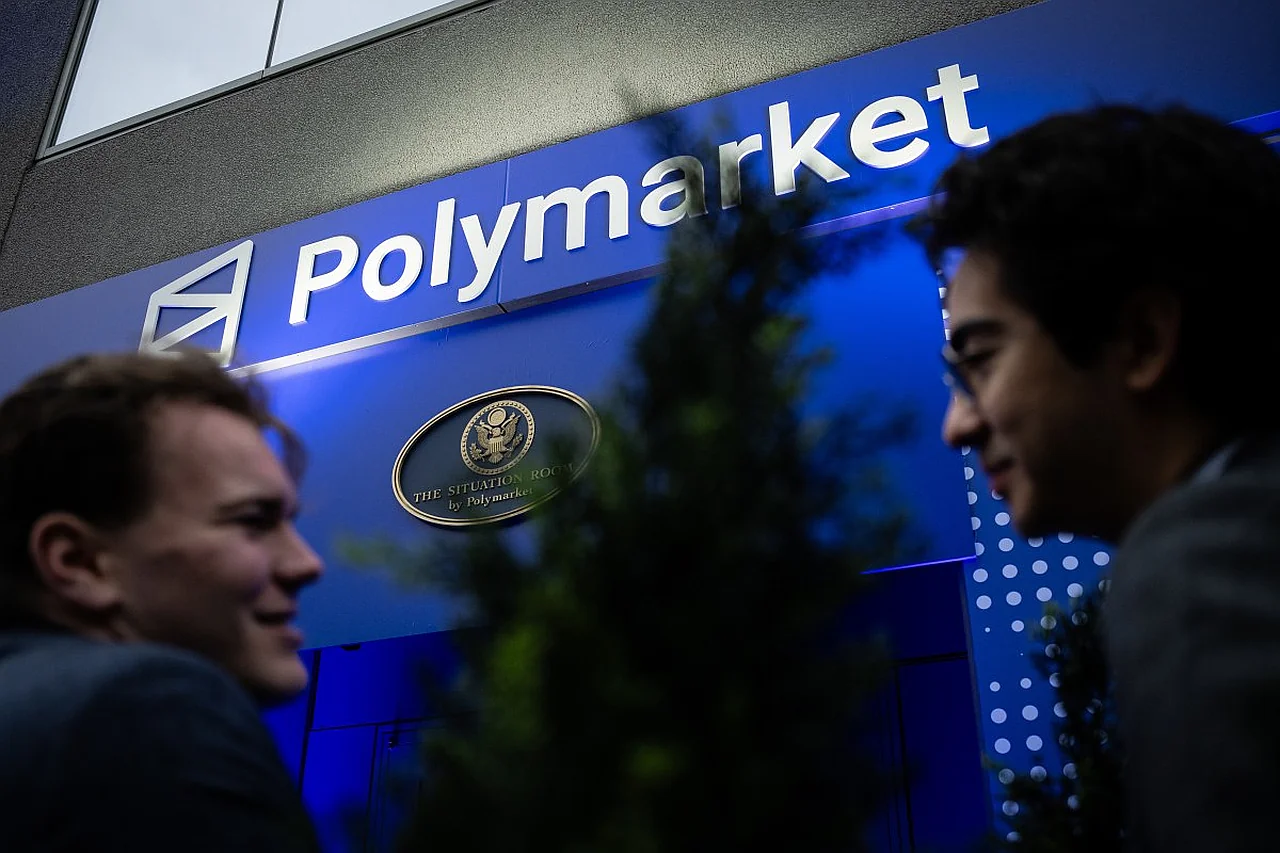 Polymarket kiberhujumga uchrab foydalanuvchilar mablagʻlarini yoʻqotdi