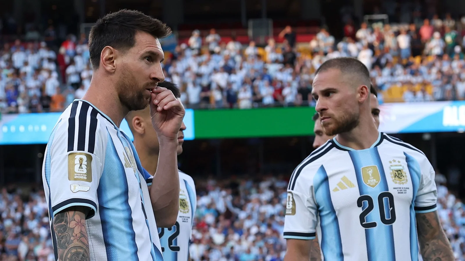 Jazoir federatsiyasi Messi va Mac Allister holatlari uchun FIFAga shikoyat yo'lladi
