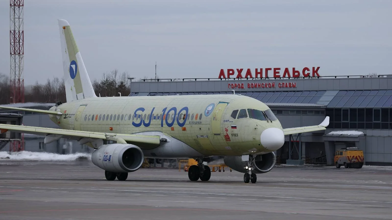 «Yakovlev» kompaniyasining SJ-100 samolyoti sertifikatsiyaga tayyor