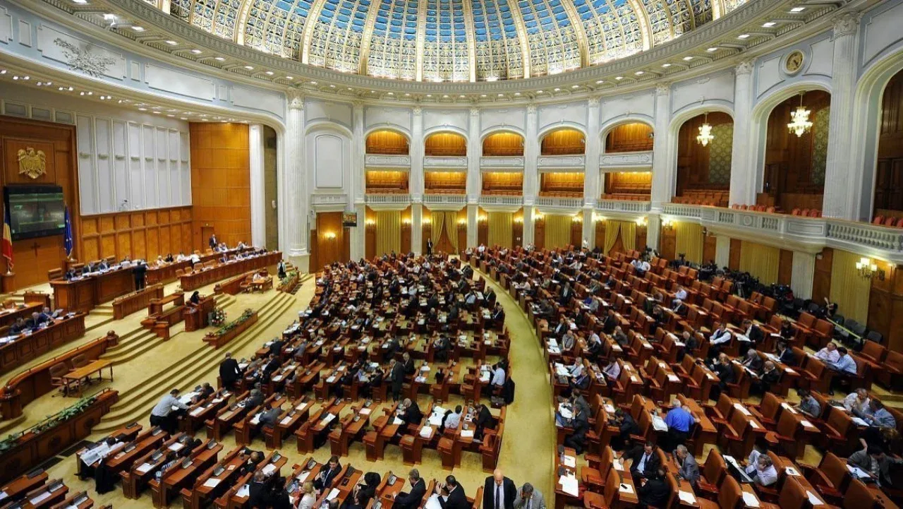 Ruminiya Moldova bilan birlashish haqidagi qonunni ma'qulladi