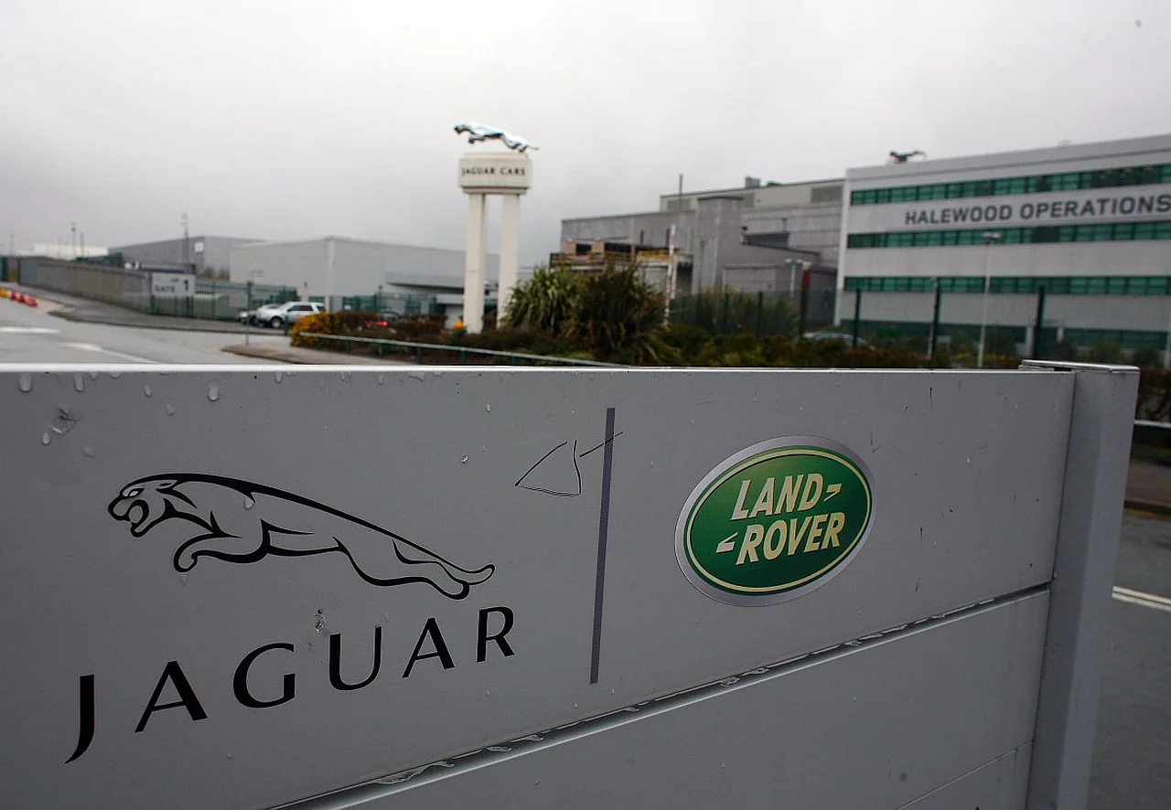 Jaguar Land Rover kiberhujumida Rossiya xakerlari ayblanmoqda