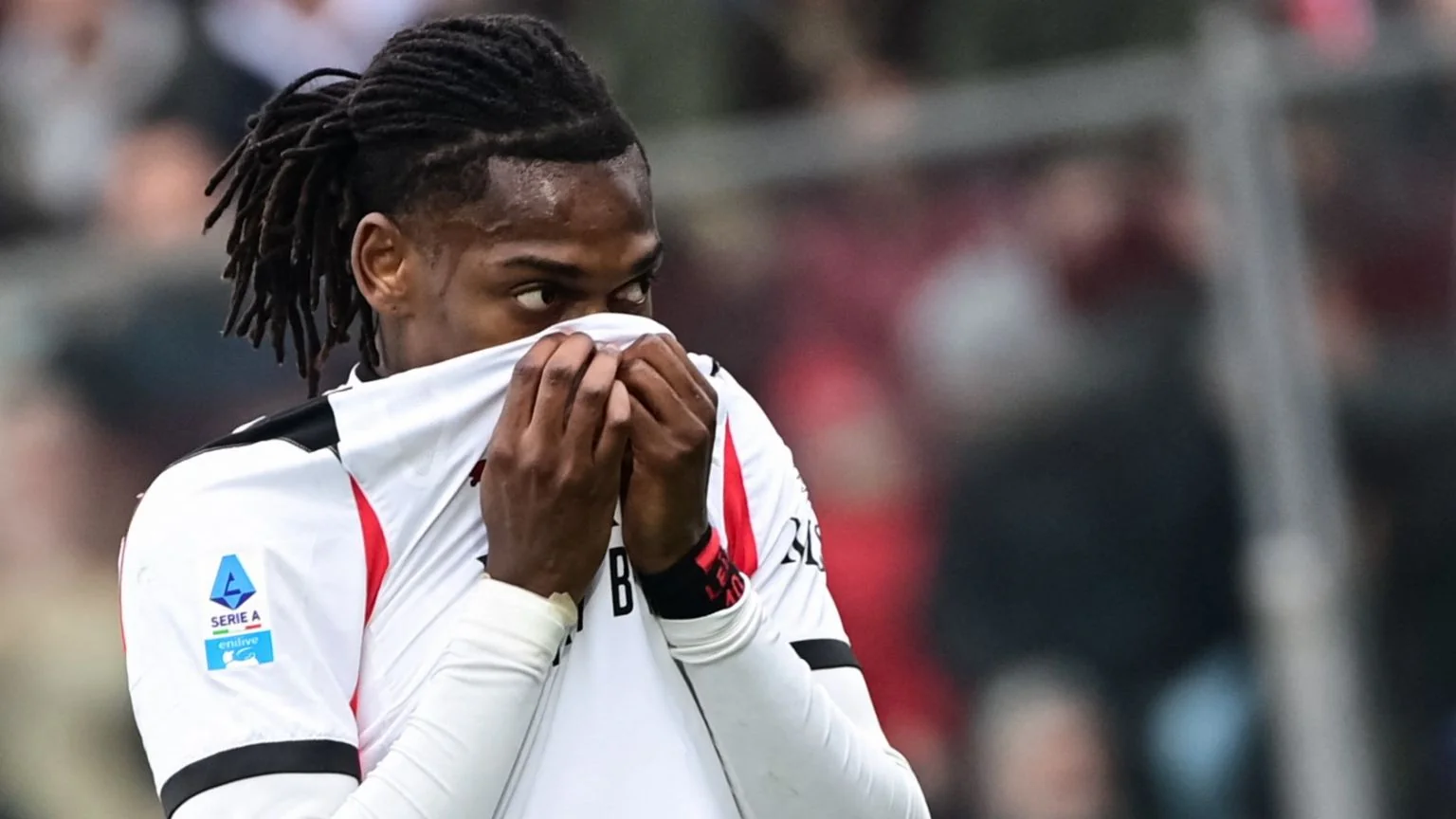 «Milan» hujumchisi Rafael Leaoni «Tottenxem»ga sotishni rejalashtirmoqda