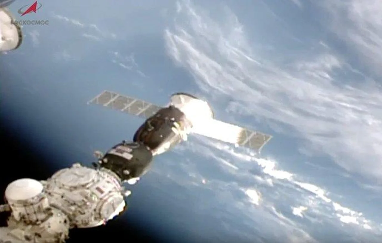 «Soyuz MS-29» kosmik kemasi Xalqaro kosmik stansiya bilan tutashdi