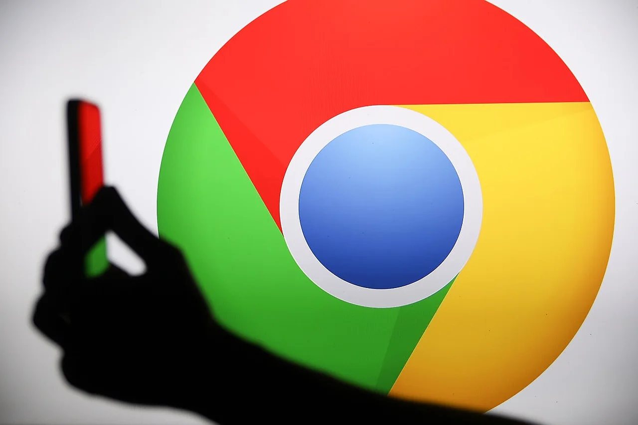 Google suniy intellekt yordamida Chrome brauzeridagi xatoliklarni bartaraf etdi
