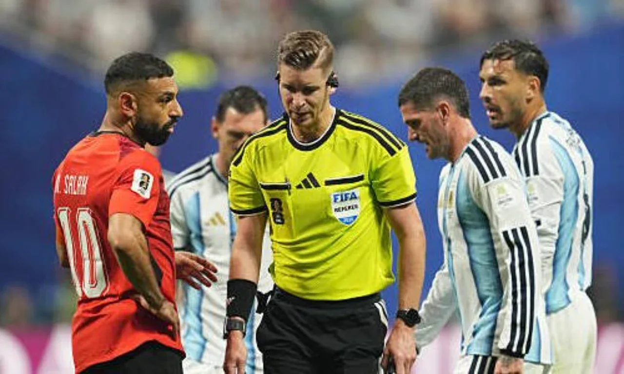 FIFA fransiyalik hakamni jahon chempionati o'yinlaridan chetlatdi