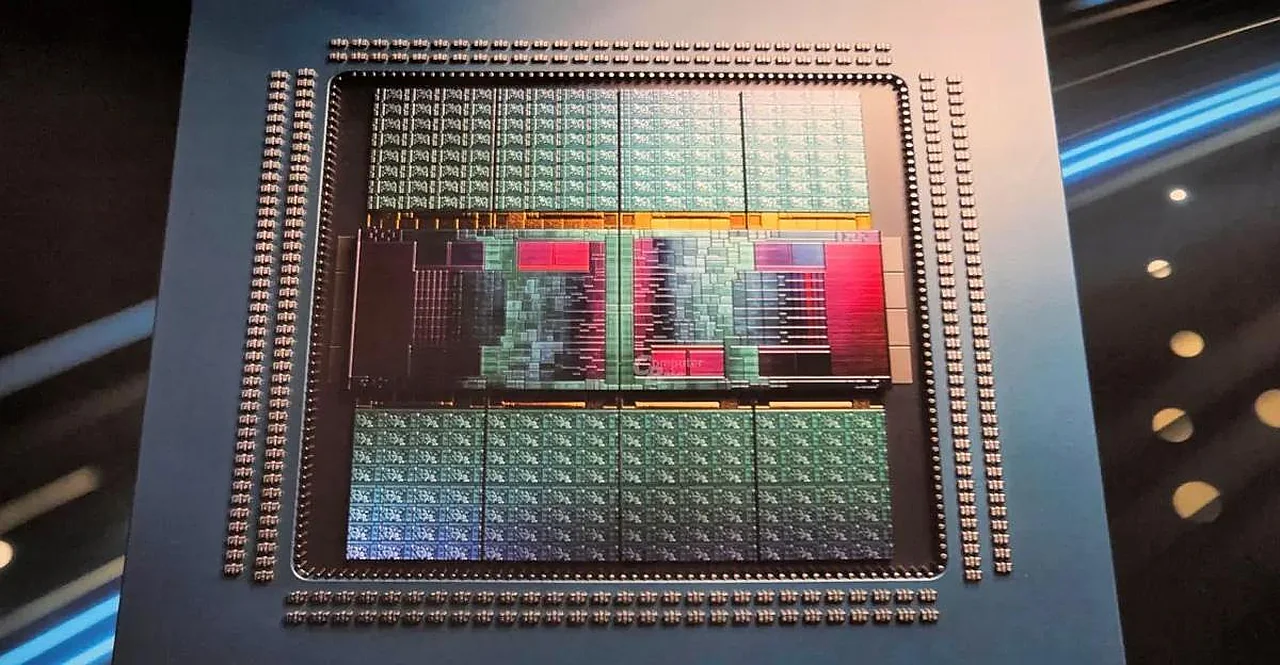 AMD kompaniyasi yangi avlod server protsessorlarini namoyish etdi