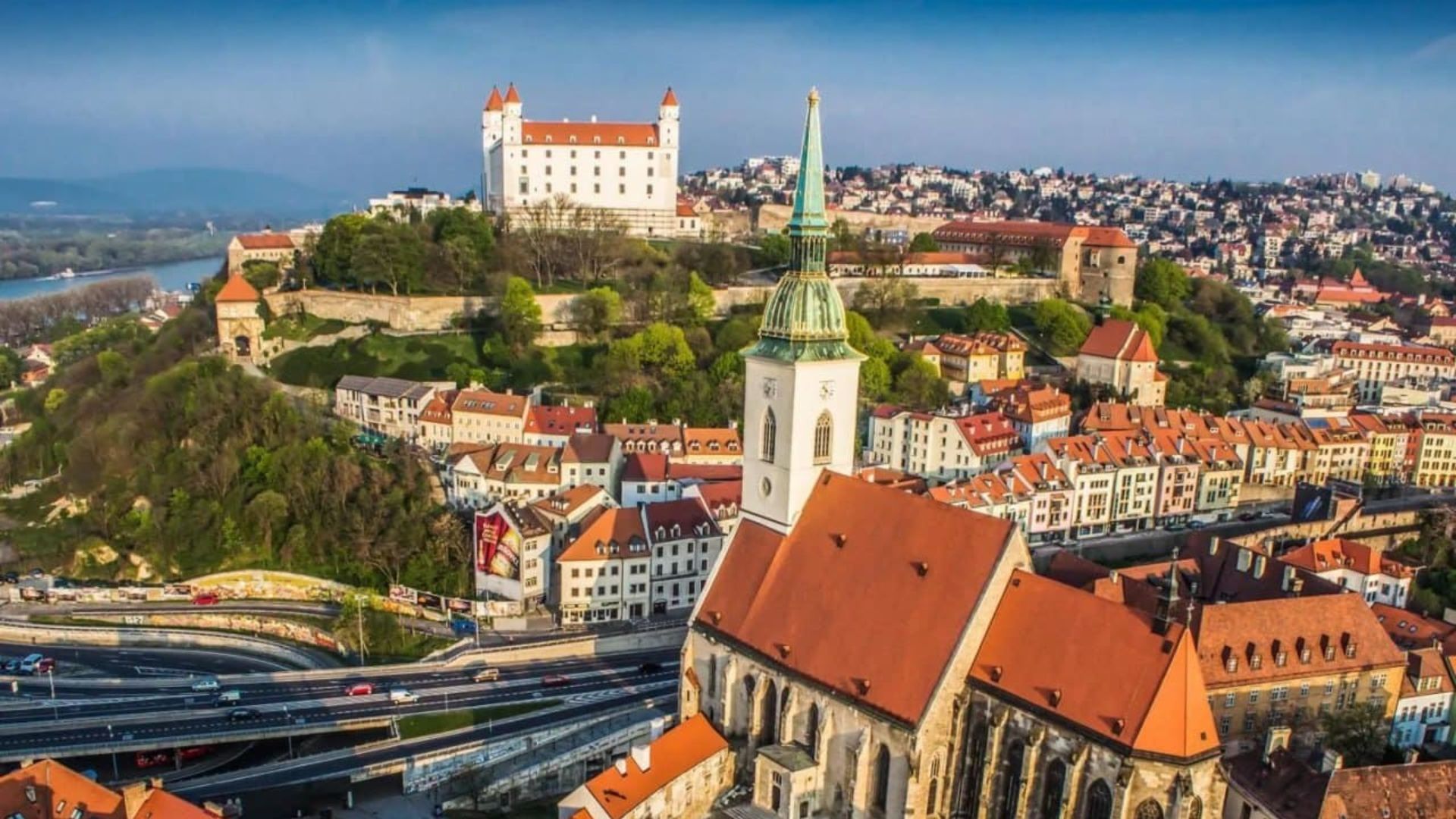 O'zbekistonliklar Slovakiyaga bir ming yevro maoshli ishga taklif etilmoqda