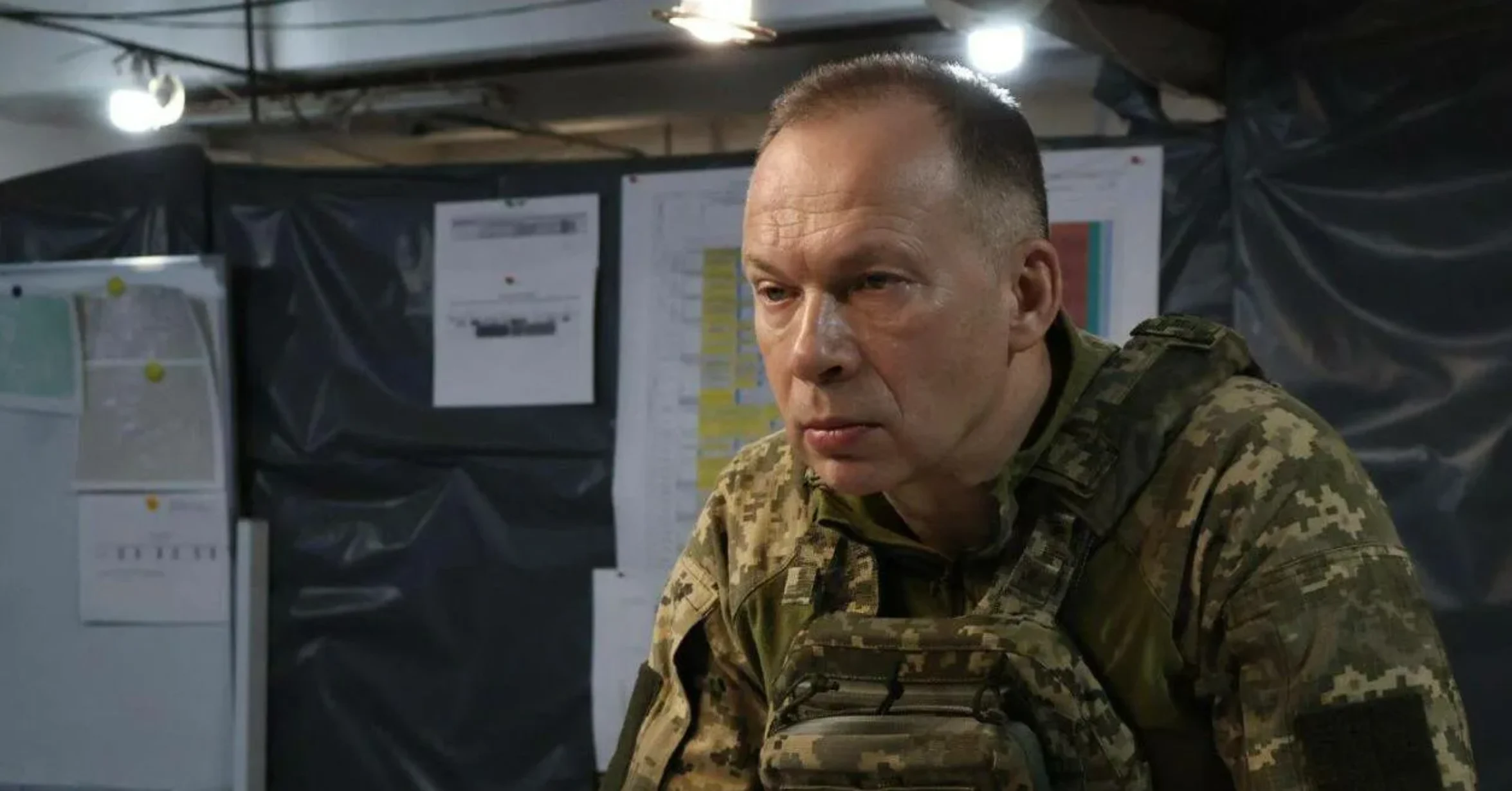 «Ukraina» bosh qo‘mondoni Sirskiy Rossiya hujumi variantlarini baholadi